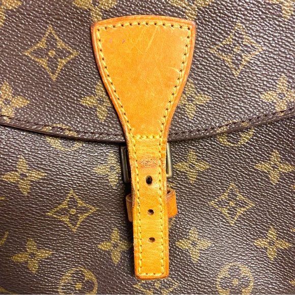 Louis Vuitton JeuneFille MM - Picture 11 of 14